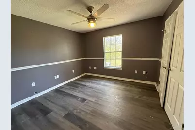 1009 Rachel Cir, Cantonment, FL 32533 - Photo 9