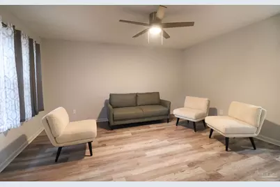 4770 Skyline Dr, Pensacola, FL 32504 - Photo 11