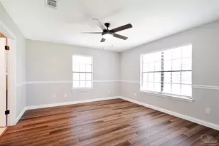 323 Twisted Oak Dr, Cantonment, FL 32533 - Photo 9