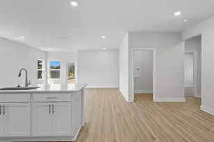 2054 Wiregrass St, Navarre, FL 32566 - Photo 9