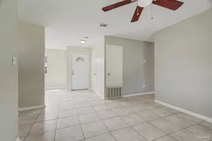 6535 Kennington Cir, Milton, FL 32570 - Photo 11