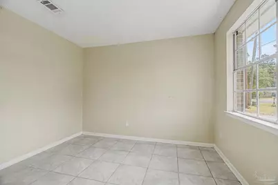 6535 Kennington Cir, Milton, FL 32570 - Photo 7