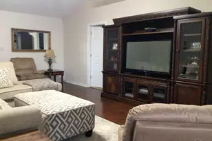 3984 Holleyberry Ln, Milton, FL 32583 - Photo 5