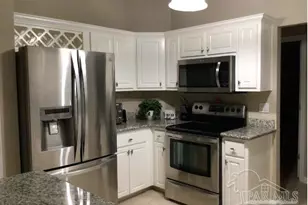 3984 Holleyberry Ln, Milton, FL 32583 - Photo 7