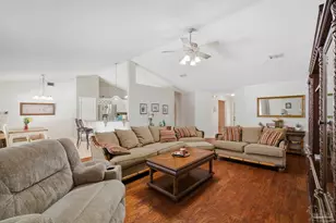 3984 Holleyberry Ln, Milton, FL 32583 - Photo 15