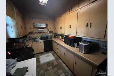 1918 N 17th Ave, Pensacola, FL 32503 - Photo 25