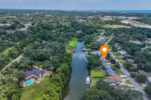 3290 Bayou Dr, Pensacola, FL 32505 - Photo 35