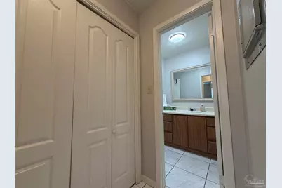 130 E 9 Mile Rd #7, Cantonment, FL 32534 - Photo 41