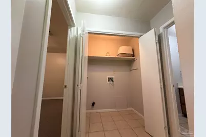 130 E 9 Mile Rd #7, Cantonment, FL 32534 - Photo 17