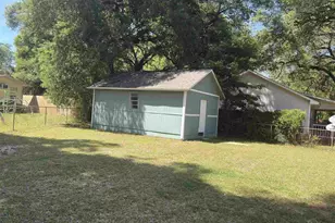 7113 Dale St, Pensacola, FL 32503 - Photo 7