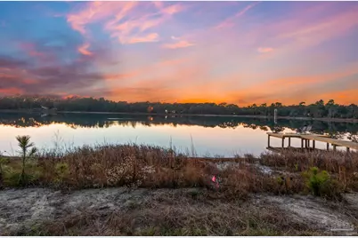 7925 Twin Lake Dr, Milton, FL 32583 - Photo 39