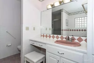2969 Laurel Dr, Gulf Breeze, FL 32563 - Photo 11
