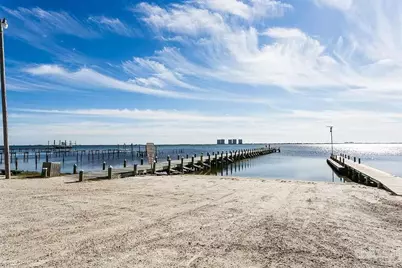 2969 Laurel Dr, Gulf Breeze, FL 32563 - Photo 27