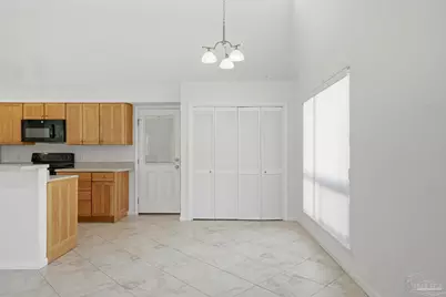 1134 Seabreeze Ln, Gulf Breeze, FL 32563 - Photo 11