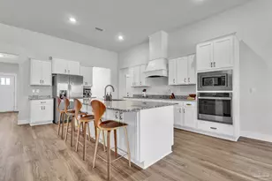 5531 Blake Ln, Pace, FL 32571 - Photo 13