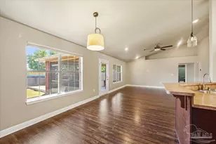 4015 Berry Cir, Pace, FL 32571 - Photo 11