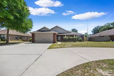 4015 Berry Cir, Pace, FL 32571 - Photo 3