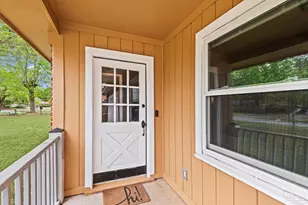 2958 Swan Ln, Pensacola, FL 32504 - Photo 3