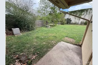 407 Schubert Dr #a, Pensacola, FL 32504 - Photo 11