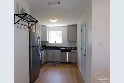 6508 East Shore Dr, Pensacola, FL 32505 - Photo 9