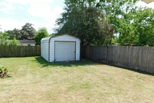 6508 E Shore Dr, Pensacola, FL 32505 - Photo 37