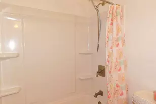 6508 E Shore Dr, Pensacola, FL 32505 - Photo 17
