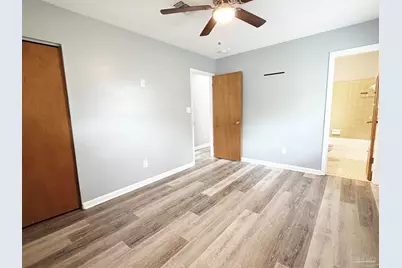 2053 Tomlinson Rd, Pensacola, FL 32526 - Photo 13