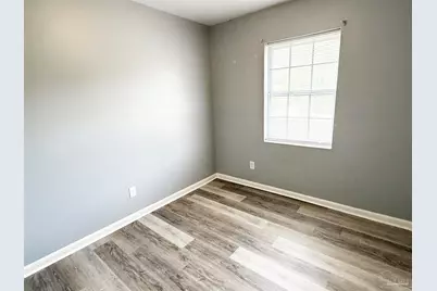 2053 Tomlinson Rd, Pensacola, FL 32526 - Photo 17