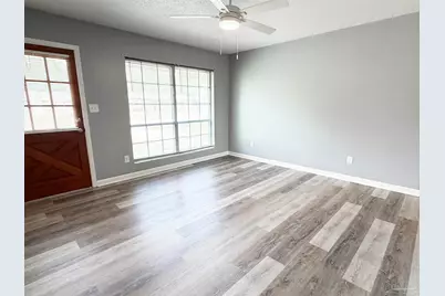 2053 Tomlinson Rd, Pensacola, FL 32526 - Photo 3