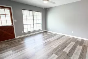 2053 Tomlinson Rd, Pensacola, FL 32526 - Photo 3