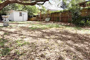 2053 Tomlinson Rd, Pensacola, FL 32526 - Photo 23