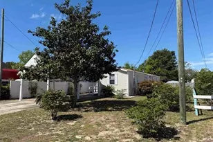 1911 Ambassador Dr, Gulf Breeze, FL 32563 - Photo 1