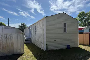 1911 Ambassador Dr, Gulf Breeze, FL 32563 - Photo 27