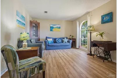 4972 Lanett Dr, Pensacola, FL 32526 - Photo 9