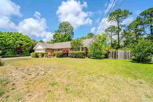 8126 Sedgefield Dr, Pensacola, FL 32507 - Photo 3