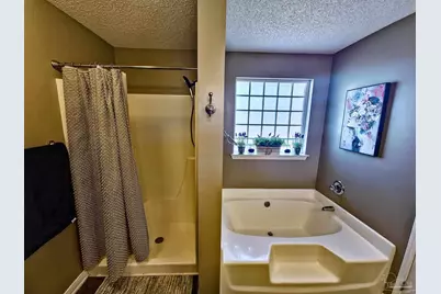 6425 Sarasota St, Pensacola, FL 32526 - Photo 19