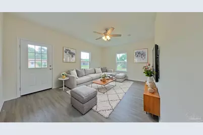7111 McAdam Ct, Pensacola, FL 32504 - Photo 5