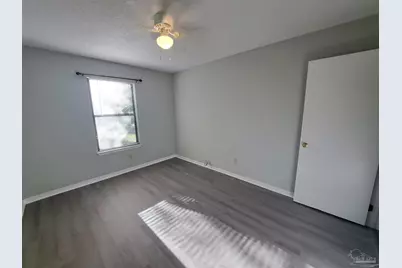 6204 Forest Pines Dr, Pensacola, FL 32526 - Photo 9