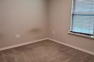 715 W Ensley St, Pensacola, FL 32534 - Photo 13