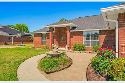 7460 Farmers Rd, Pensacola, FL 32526 - Photo 3