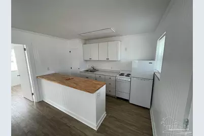 107 Holmes Dr #A, Pensacola, FL 32507 - Photo 3