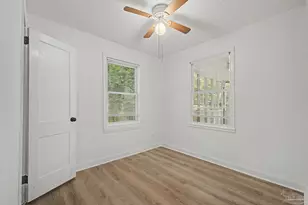 514 NW Syrcle Dr, Pensacola, FL 32507 - Photo 15