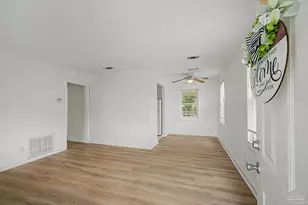 514 NW Syrcle Dr, Pensacola, FL 32507 - Photo 5