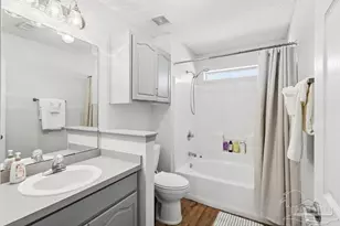 2406 Jewell Lee Ln, Pensacola, FL 32526 - Photo 29