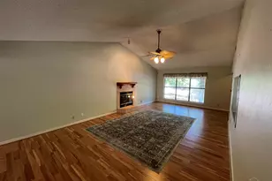 10109 Foxrun Rd, Pensacola, FL 32514 - Photo 11