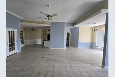 1574 Hunters Creek Dr, Cantonment, FL 32533 - Photo 9