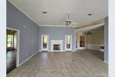 1574 Hunters Creek Dr, Cantonment, FL 32533 - Photo 7