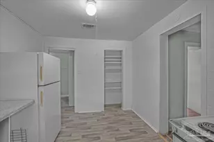 1011 W Hatton St, Pensacola, FL 32526 - Photo 23
