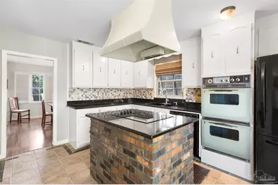 505 Bear Dr, Gulf Breeze, FL 32561 - Photo 9