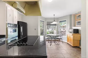 505 Bear Dr, Gulf Breeze, FL 32561 - Photo 11